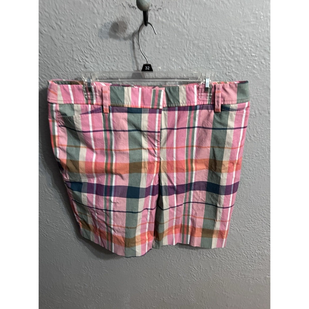 Talbots Bermuda Perfect Shorts Womens Size 16P Plaid